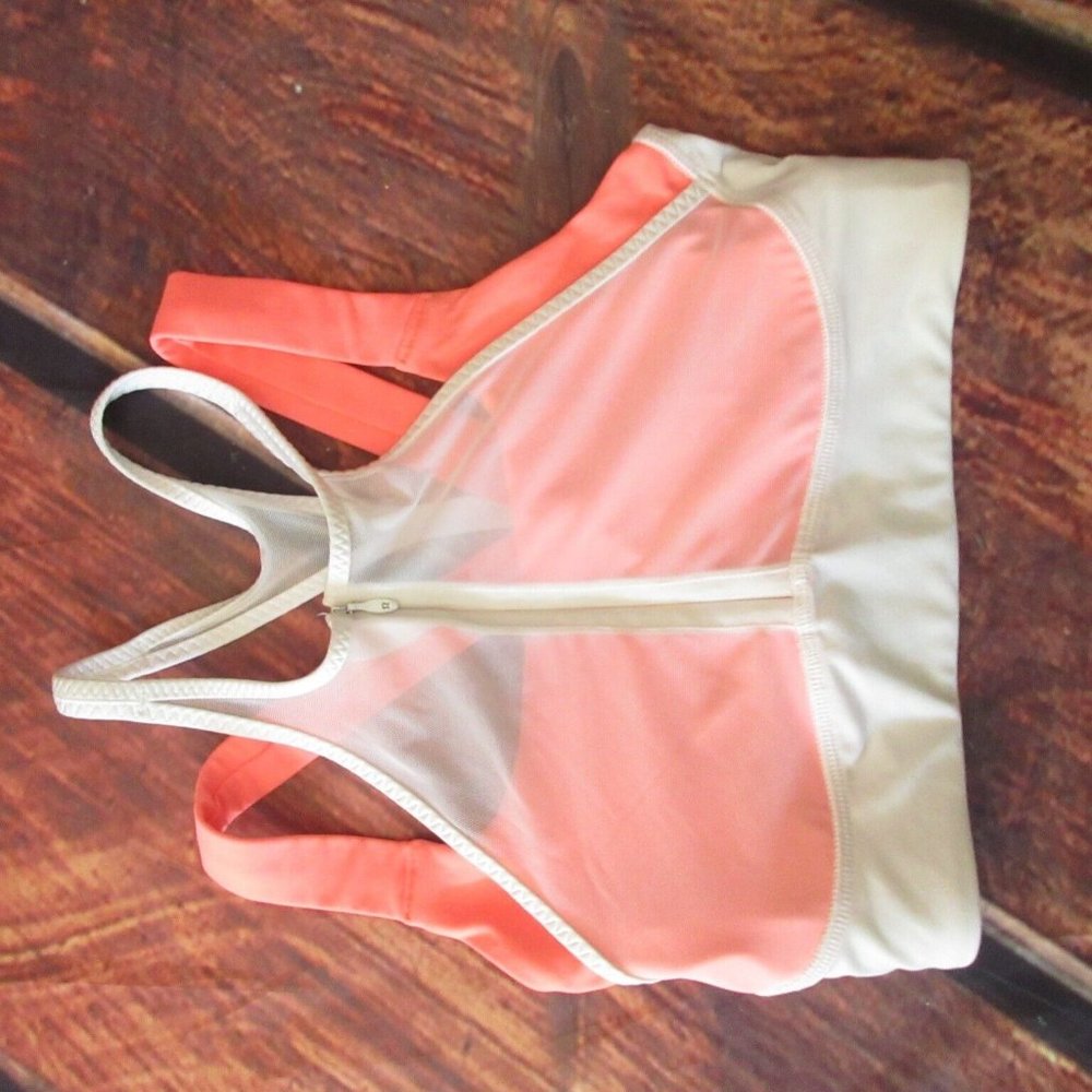 Lululemon Ready Set Sweat sports bra size 4 white Peach Shelf-Bra Non padded - Picture 6 of 8